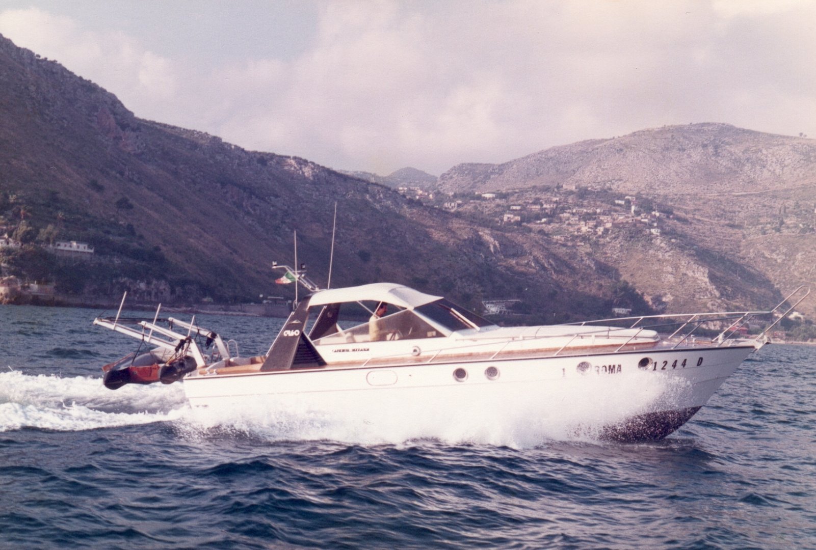 Rizzardi Yachts. Gallery image